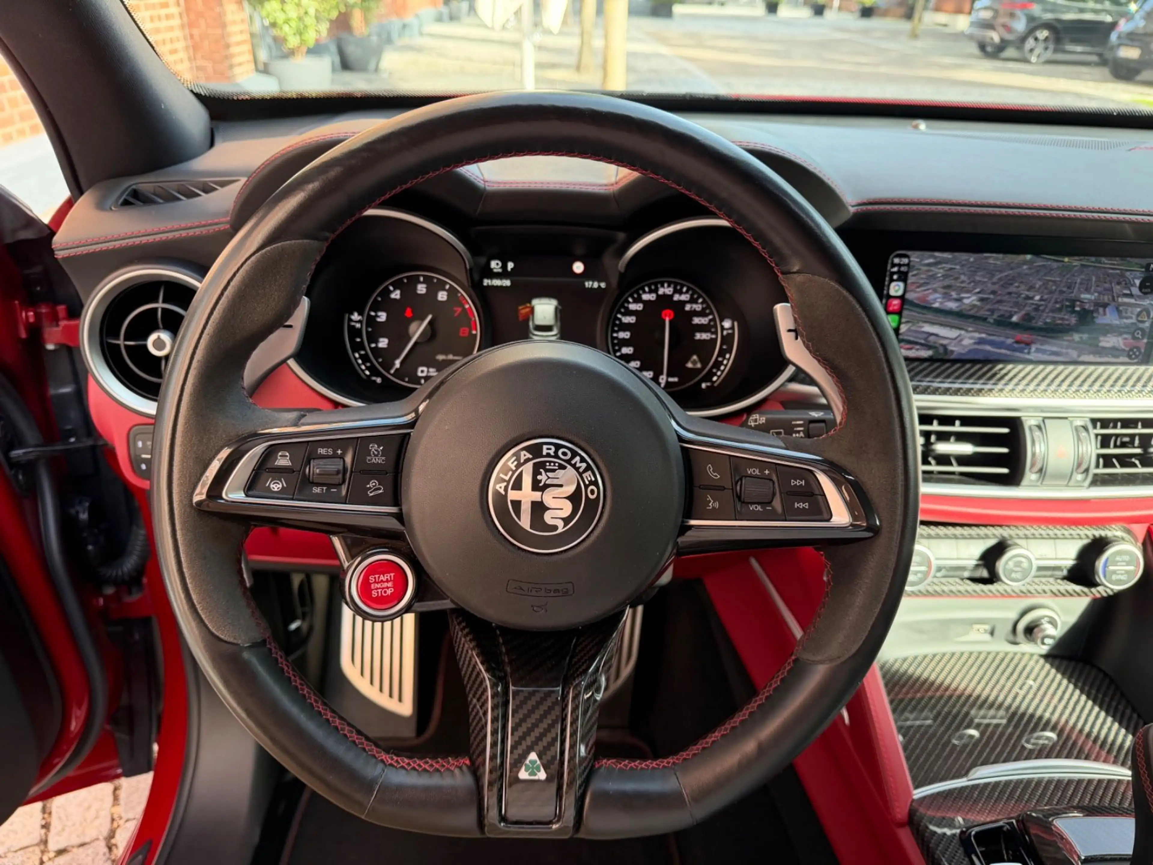 Alfa Romeo Stelvio Quadrifoglio Q4 *Carbon*Voll*8-Fach* — photo 13