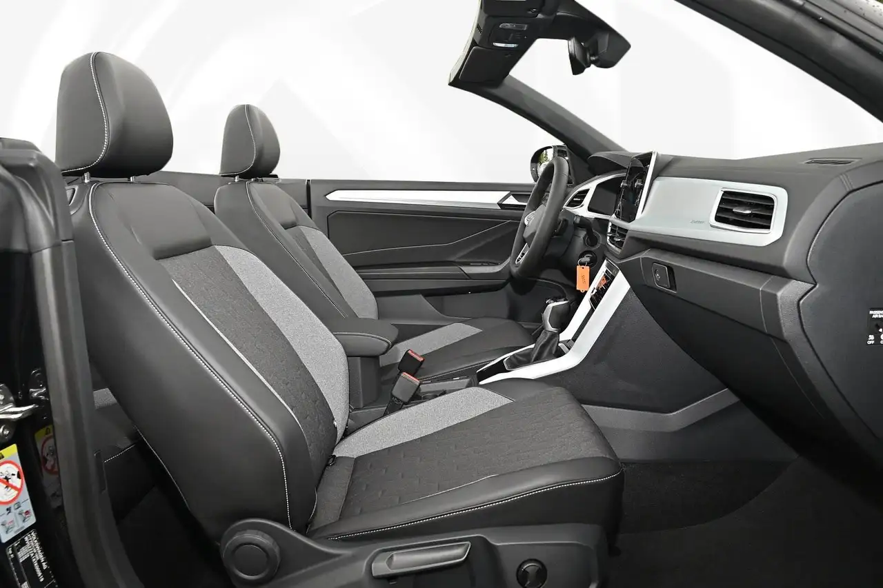 Volkswagen T-Roc Cabriolet 1.5 TSI DSG Energy 6