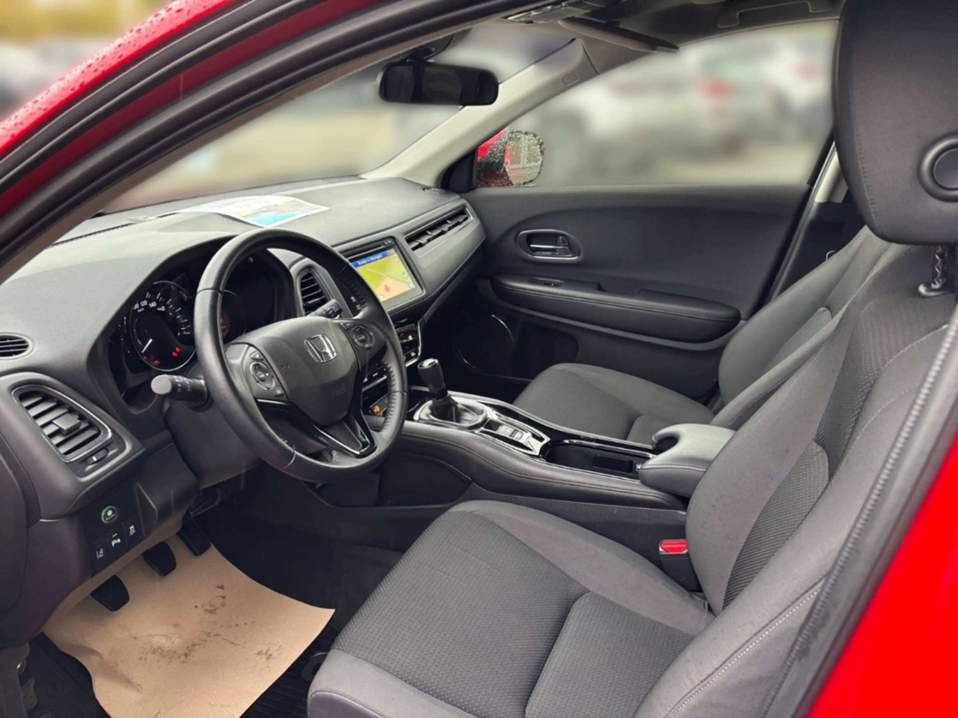 Honda HR-V Elegance — photo 7