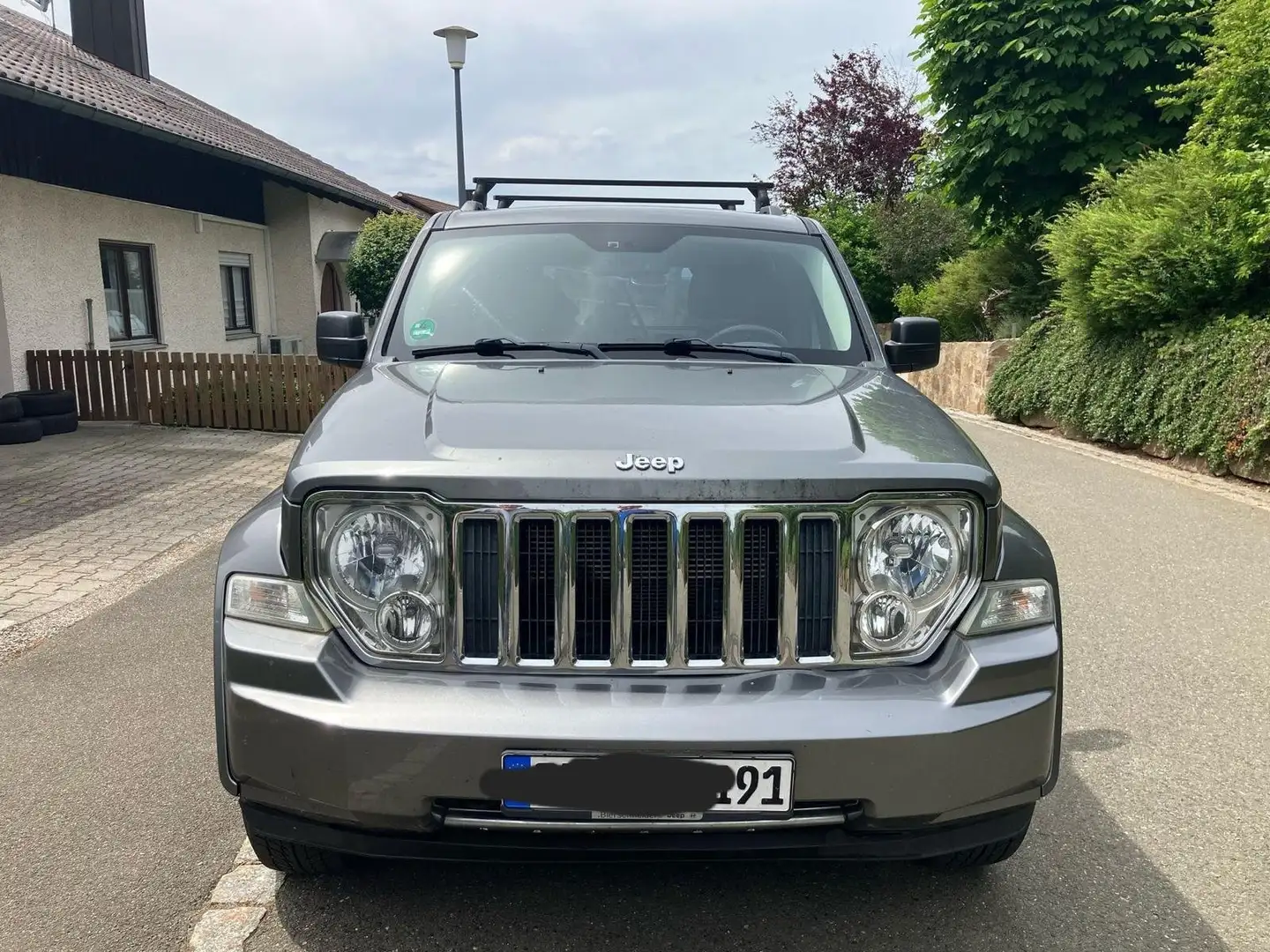 Jeep Cherokee Cherokee 2.8 CRD DPF Automatik Limited Gri - 1