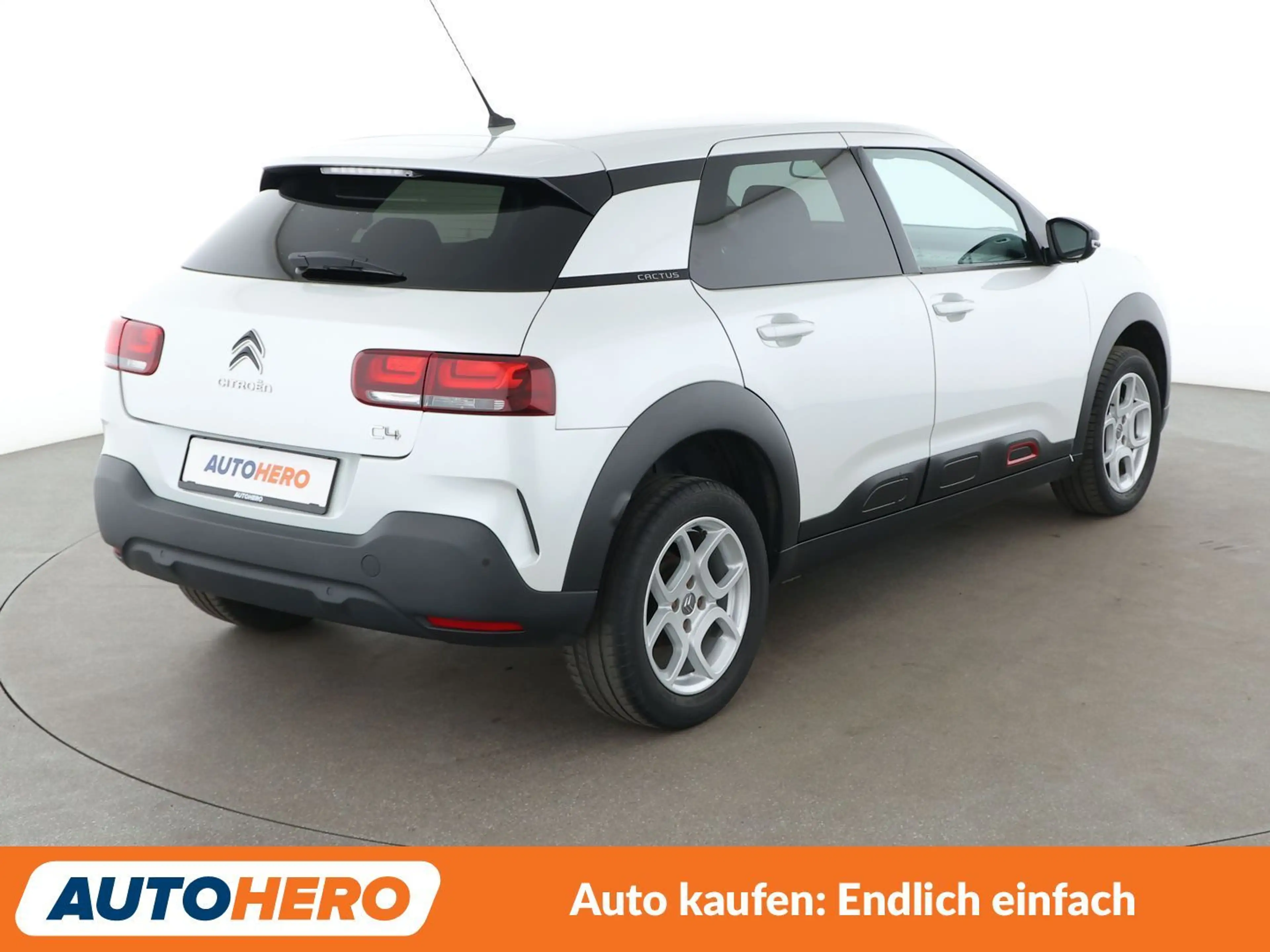 Citroen C4 Cactus 1.2 e-THP Shine*NAVI*TEMPO*PDC*SHZ*LIM*ALU* — photo 6