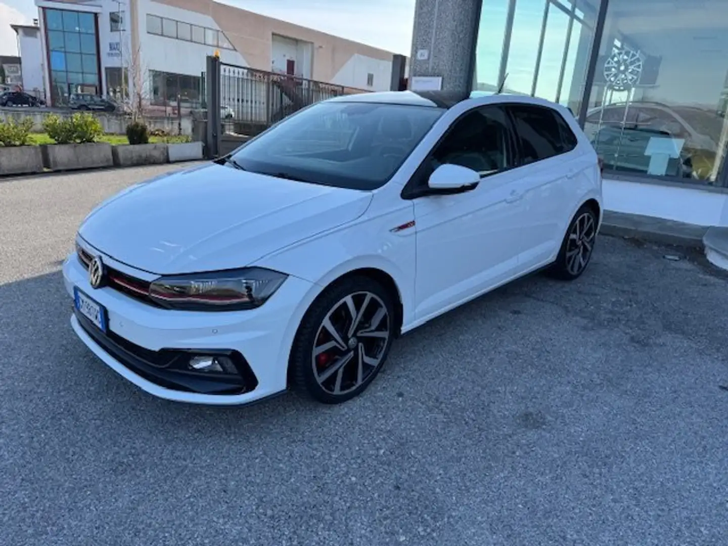 Volkswagen Polo GTI Polo VI 2017 5p 2.0 tsi 200cv dsg Bianco - 2