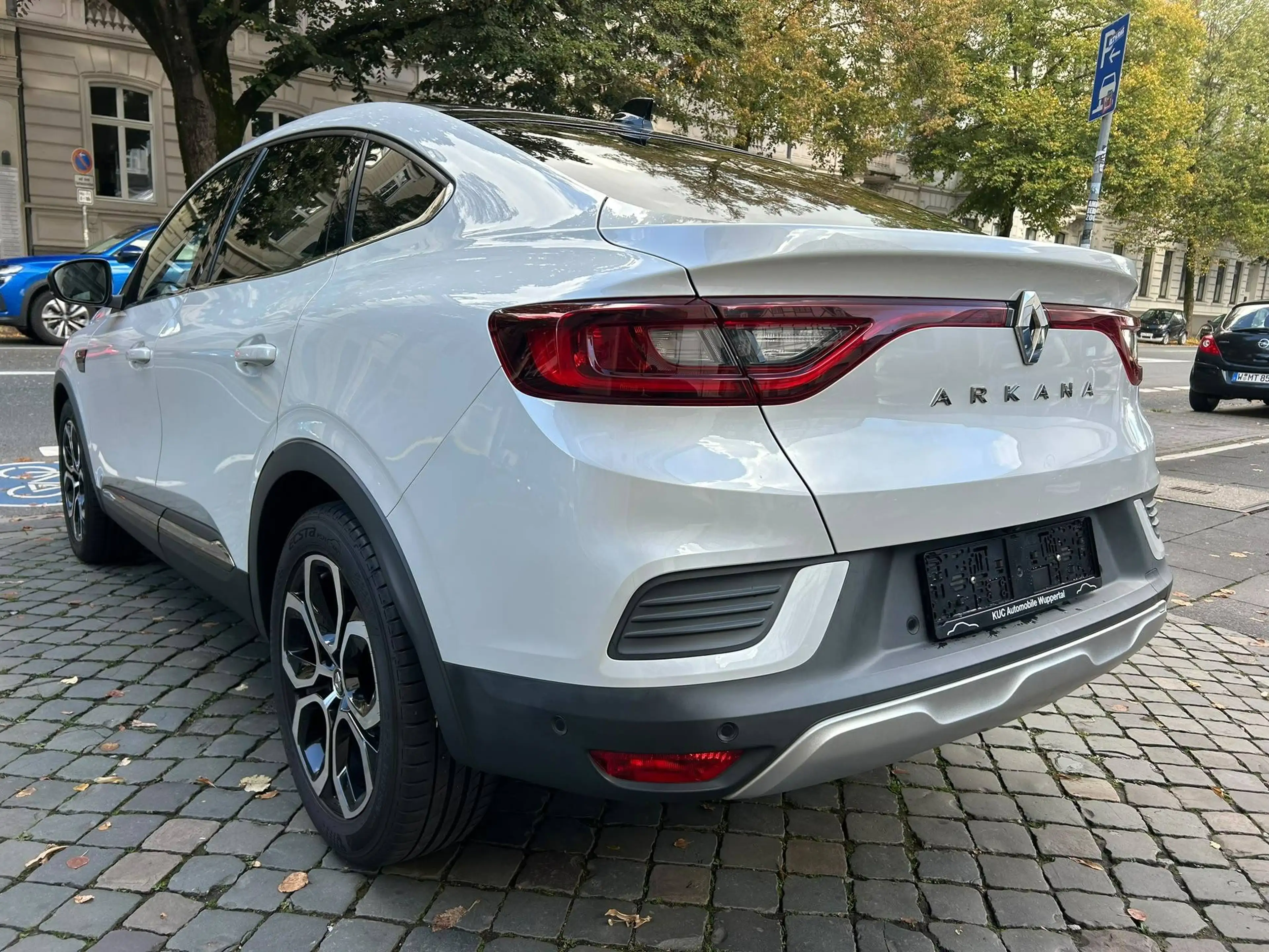 Renault Arkana 1.3 TCe Aut. Intens BOSE/LED/T-Leder/1.Hand — photo 9