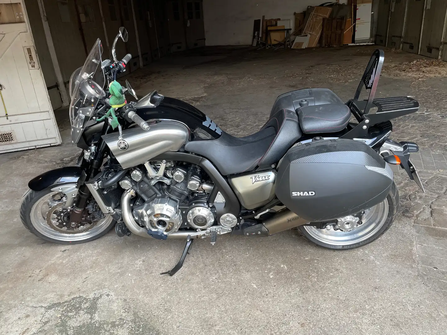 Yamaha Vmax RP21  1700cc Чорний - 1