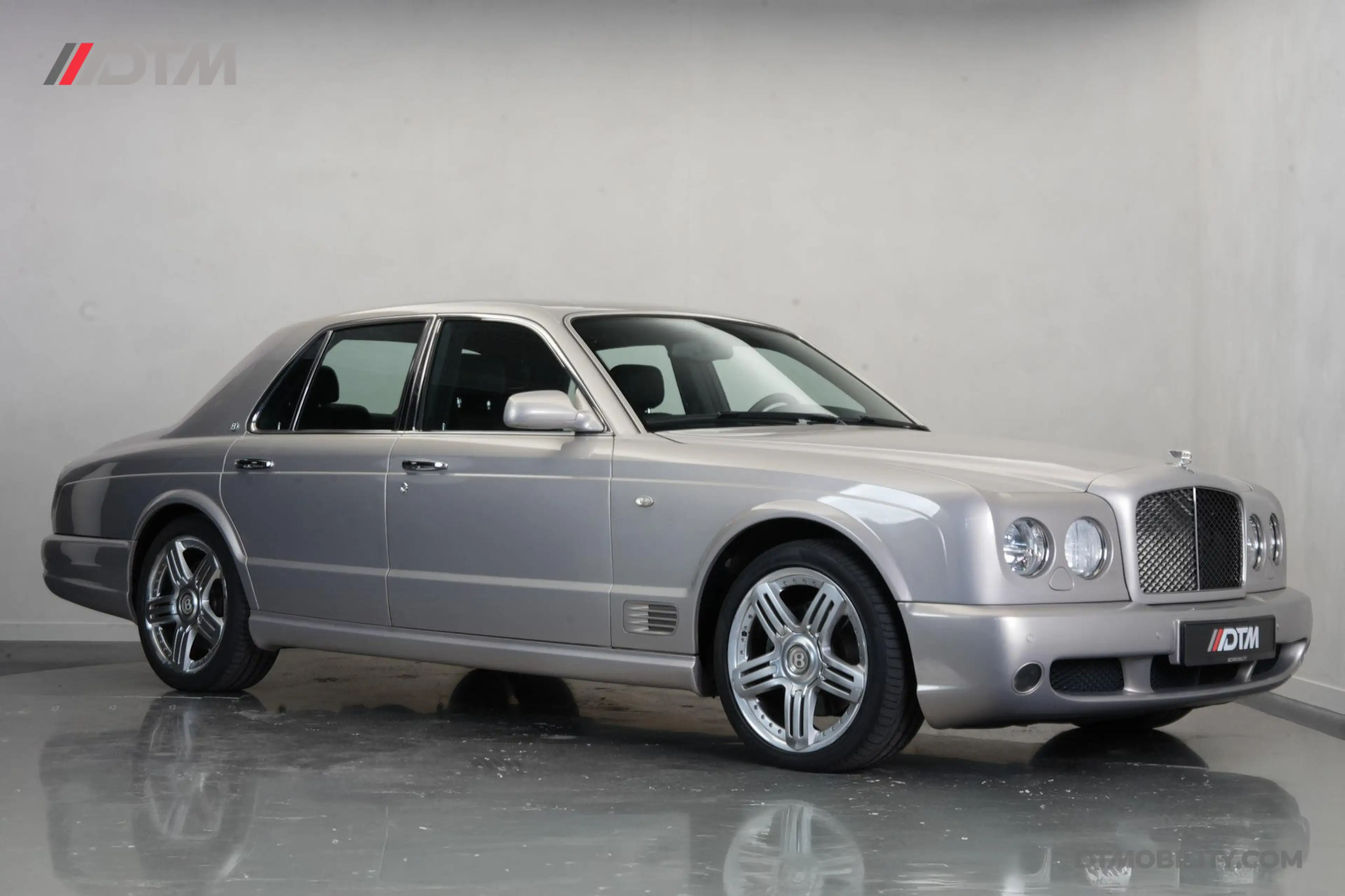 Bentley Arnage 6.8 V8 T FINAL Edition | Collector | Mulliner — photo 3
