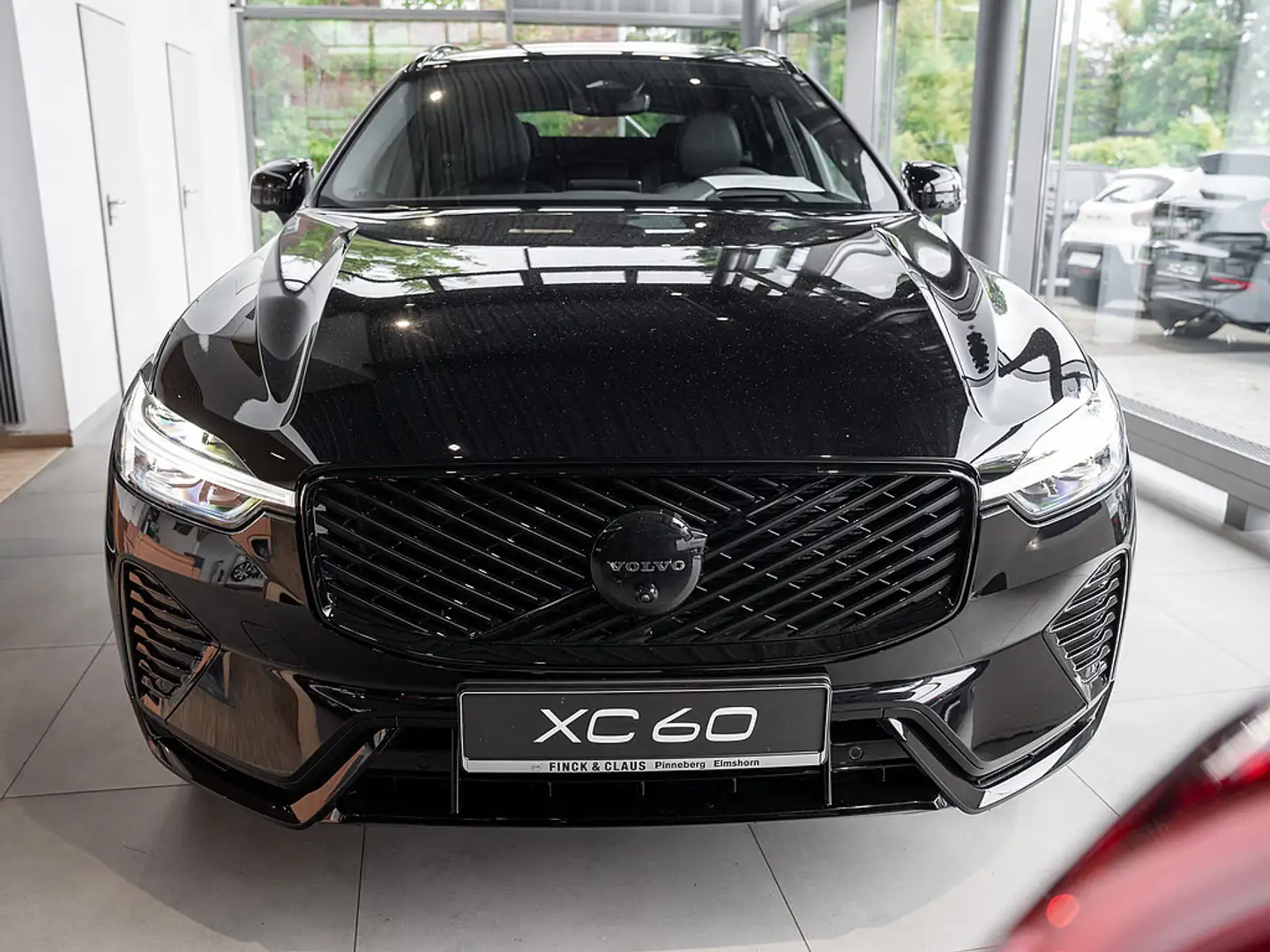 Volvo XC60 T8 Plus Black Edition H/K FACELIFT 360° Noir - 2