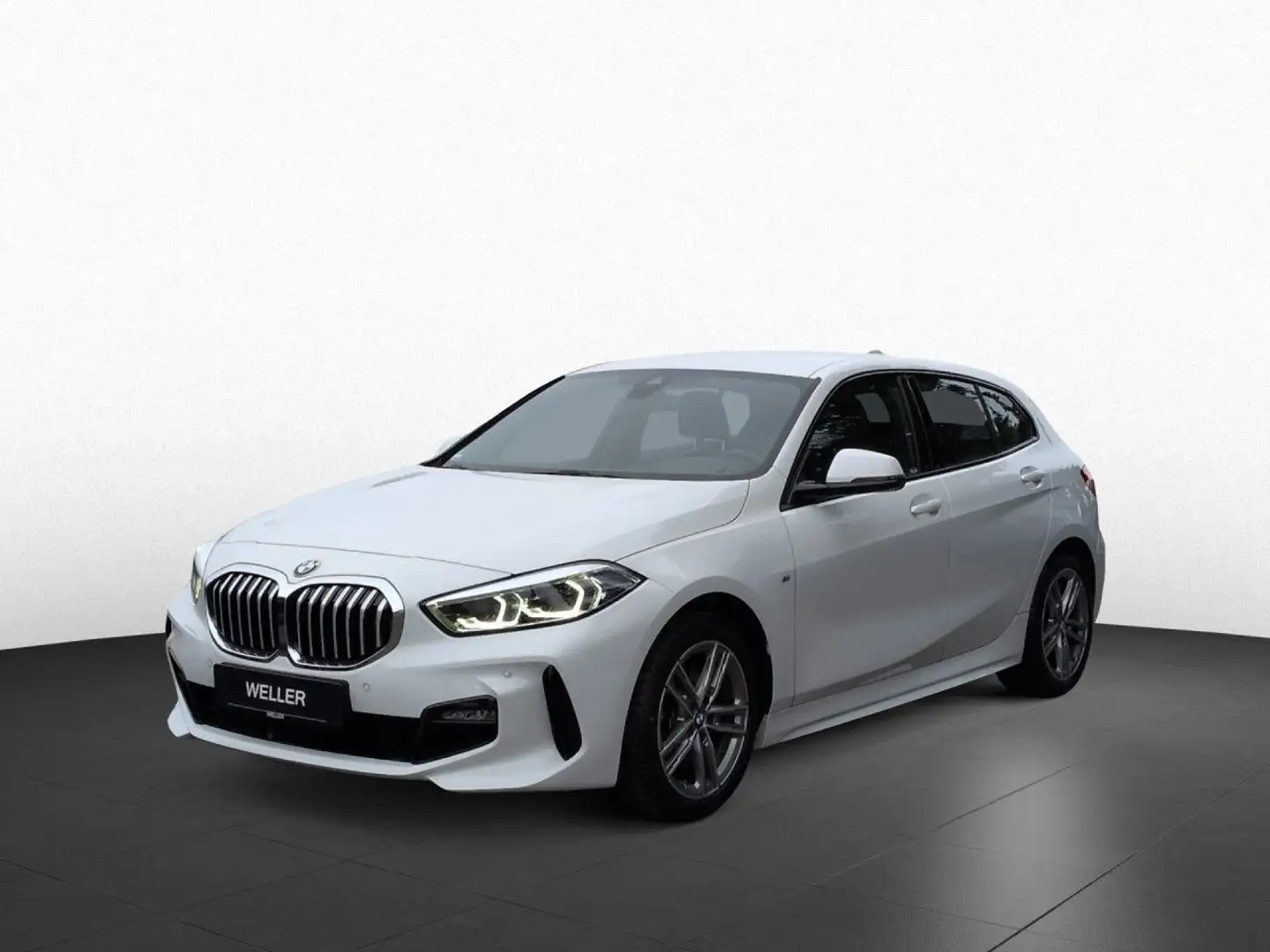 BMW 120 i M Sport LivePro LED PDC SHZ DAB Sportpaket Wit - 2