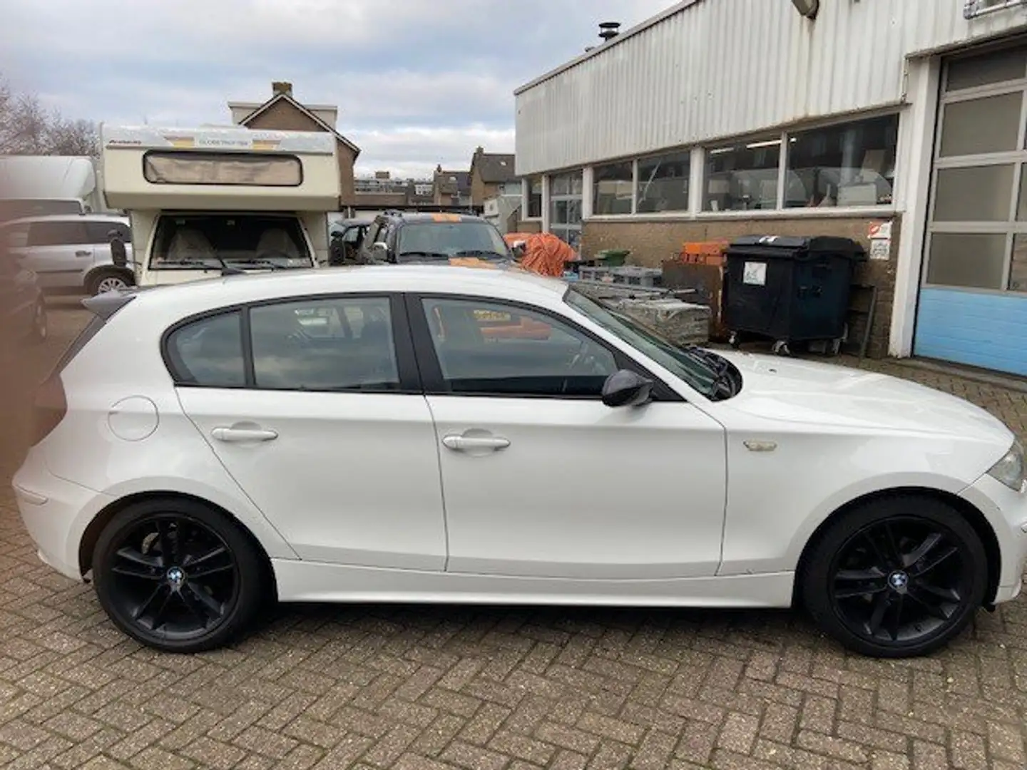 BMW 120 120i High Executive NIEUWE APK Weiß - 2