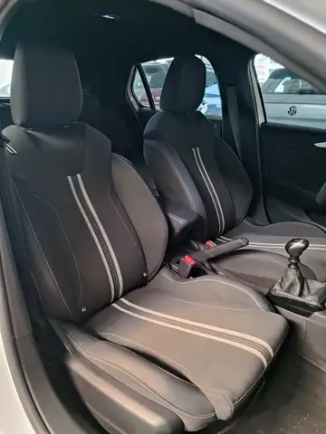 Opel Corsa view 10