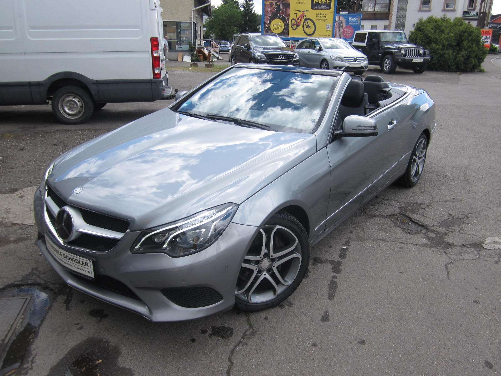 Mercedes-Benz E 220