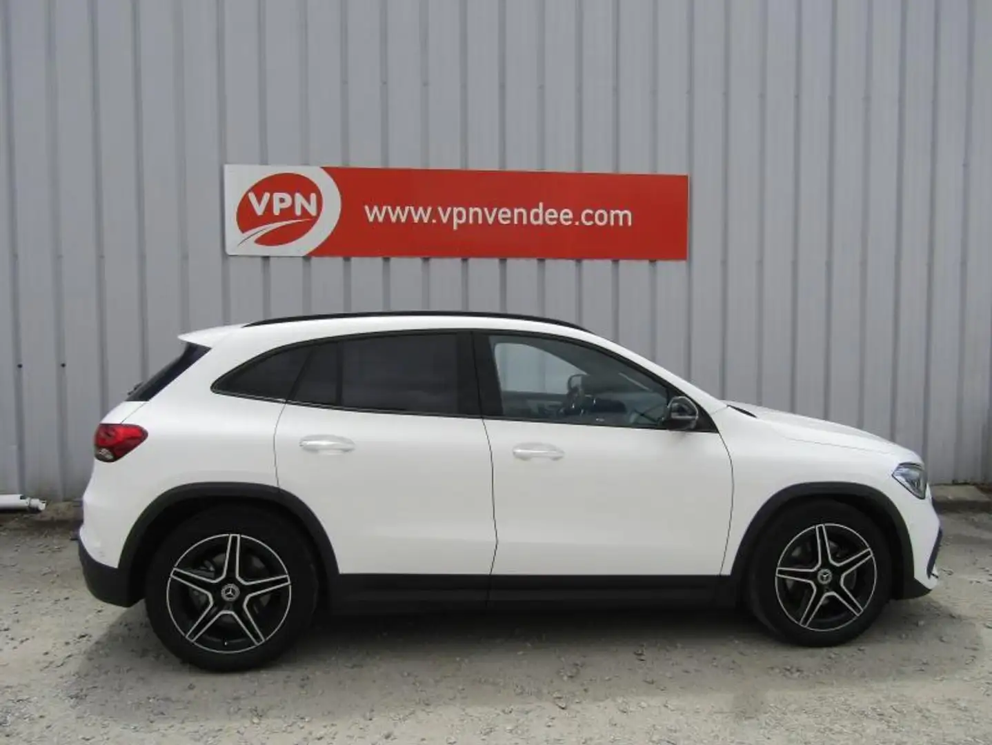 Mercedes-Benz GLA 220 220 d 190ch 4Matic AMG Line 8G-DCT Blanc - 2