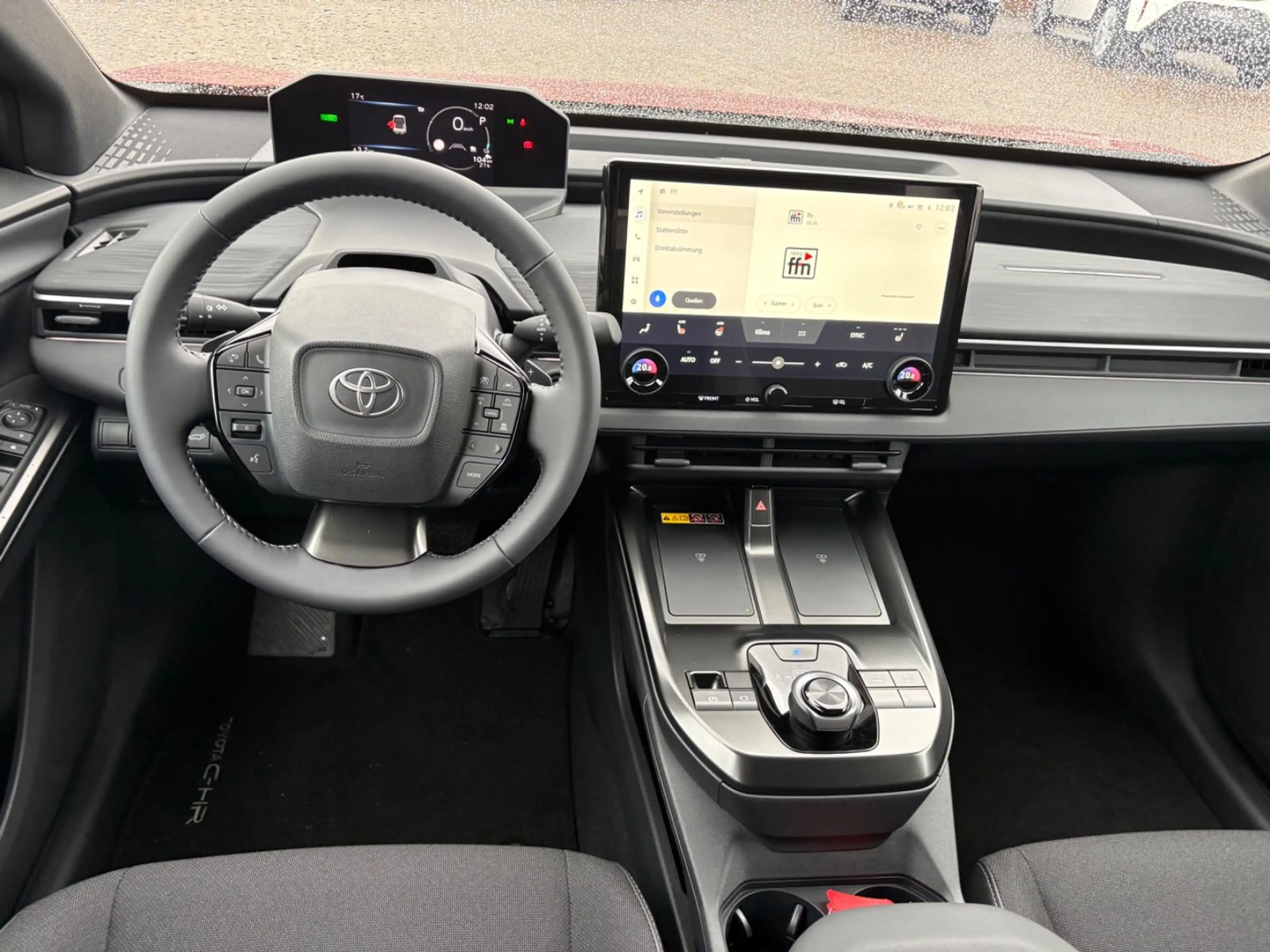Toyota C-HR +  Teamplayer **SOFORT** — photo 6