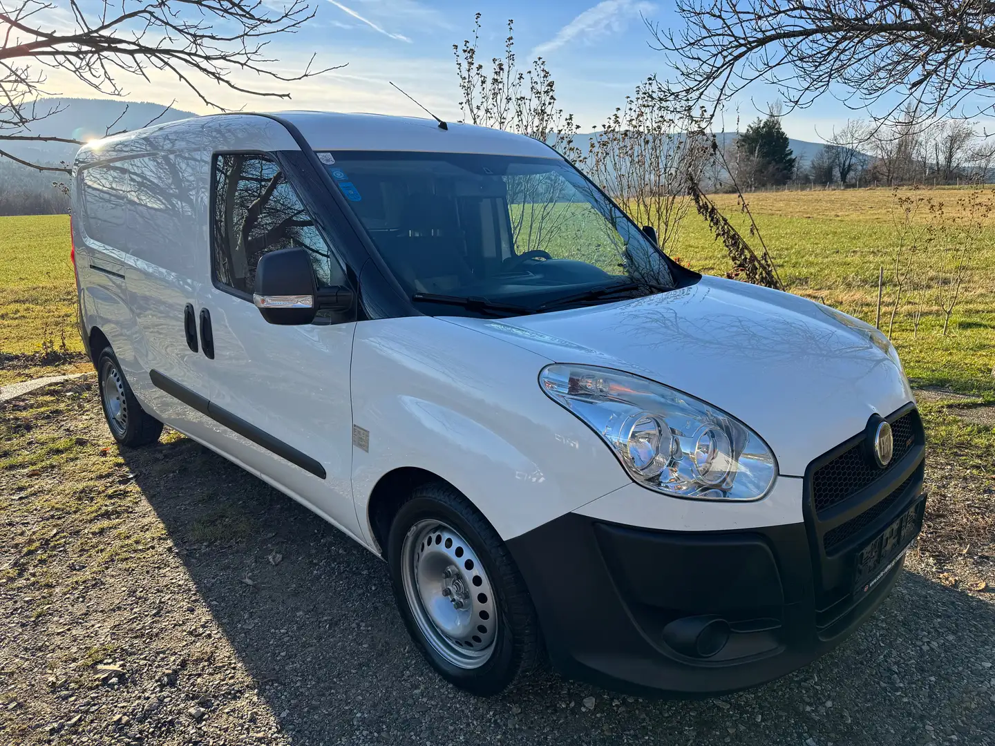 Fiat Doblo Maxi Multijet 2.0 Diesel Weiß - 1