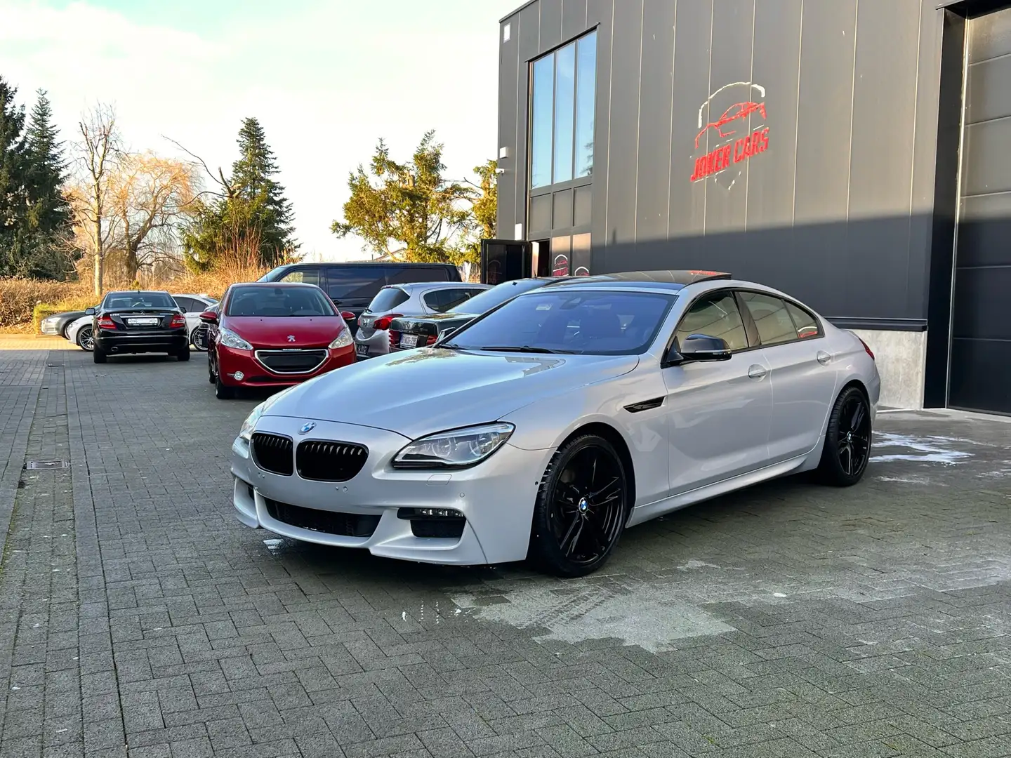 BMW 640 d Gran Coupe M Adaptive Individual Led Panoramique siva - 2