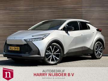 1.8 Hybrid 140 Dynamic Navi / Camera / Carplay / L