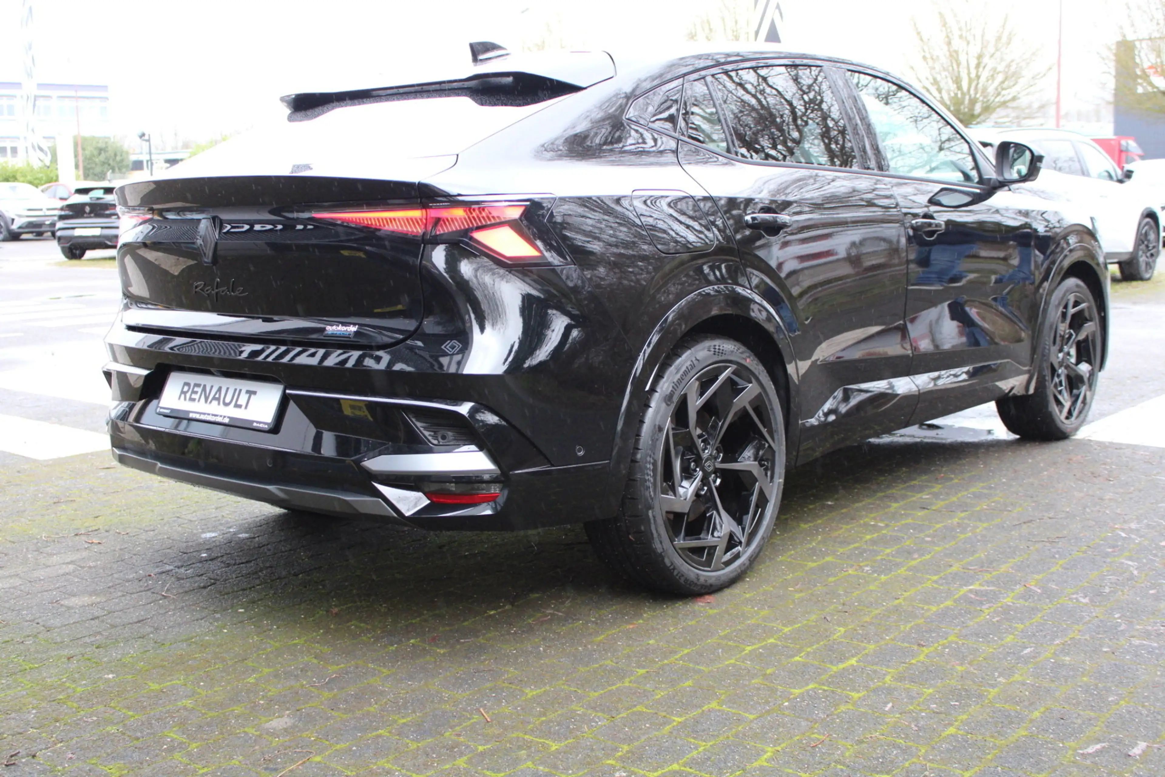 Renault Rafale Atelier Alpine Plug-in Hybrid 300 4x4 — photo 7