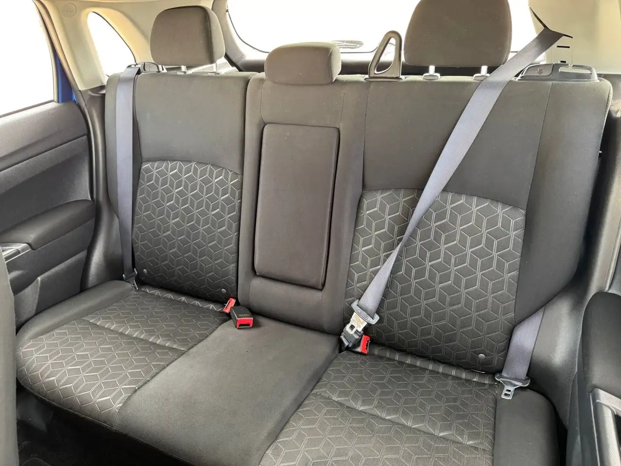 Mitsubishi RVR снимка Mitsubishi RVR