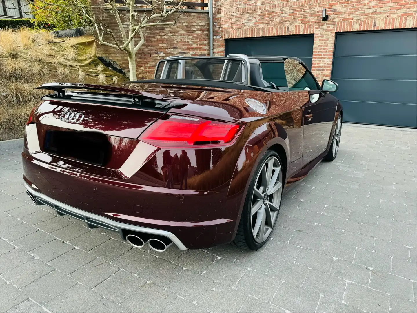Audi TTS Roadster 2.0 TFSI Quattro S tronic - 2
