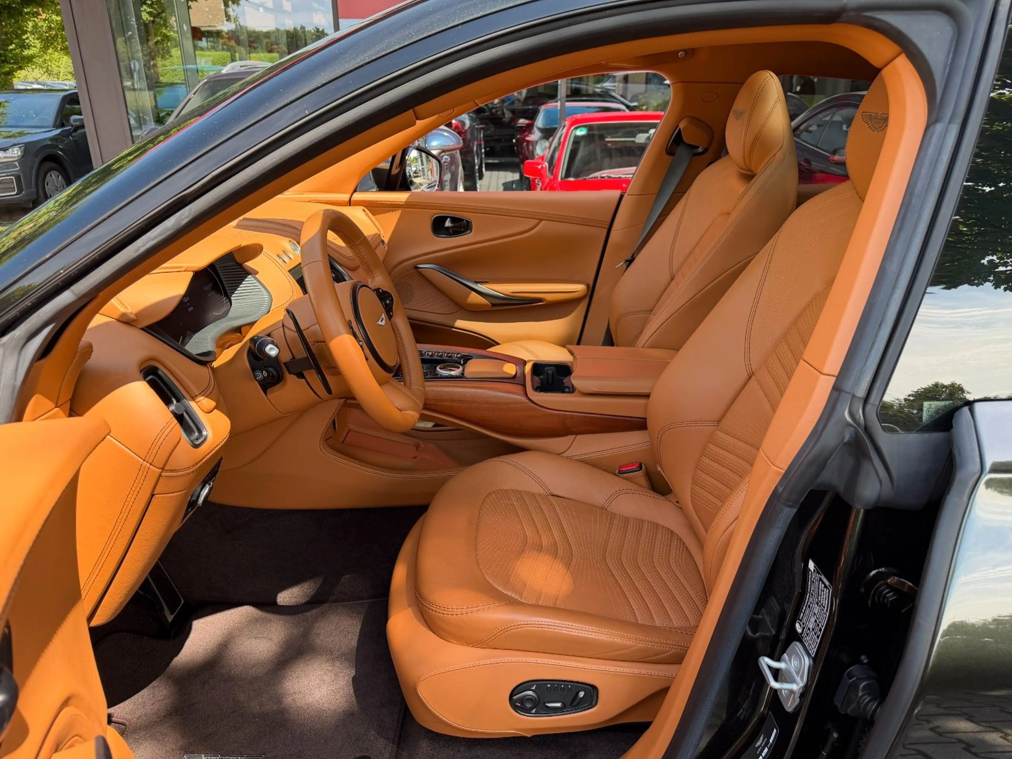 Aston Martin DBX - 1.dt. Hd - 20tkm ! - gr. KD neu — photo 15