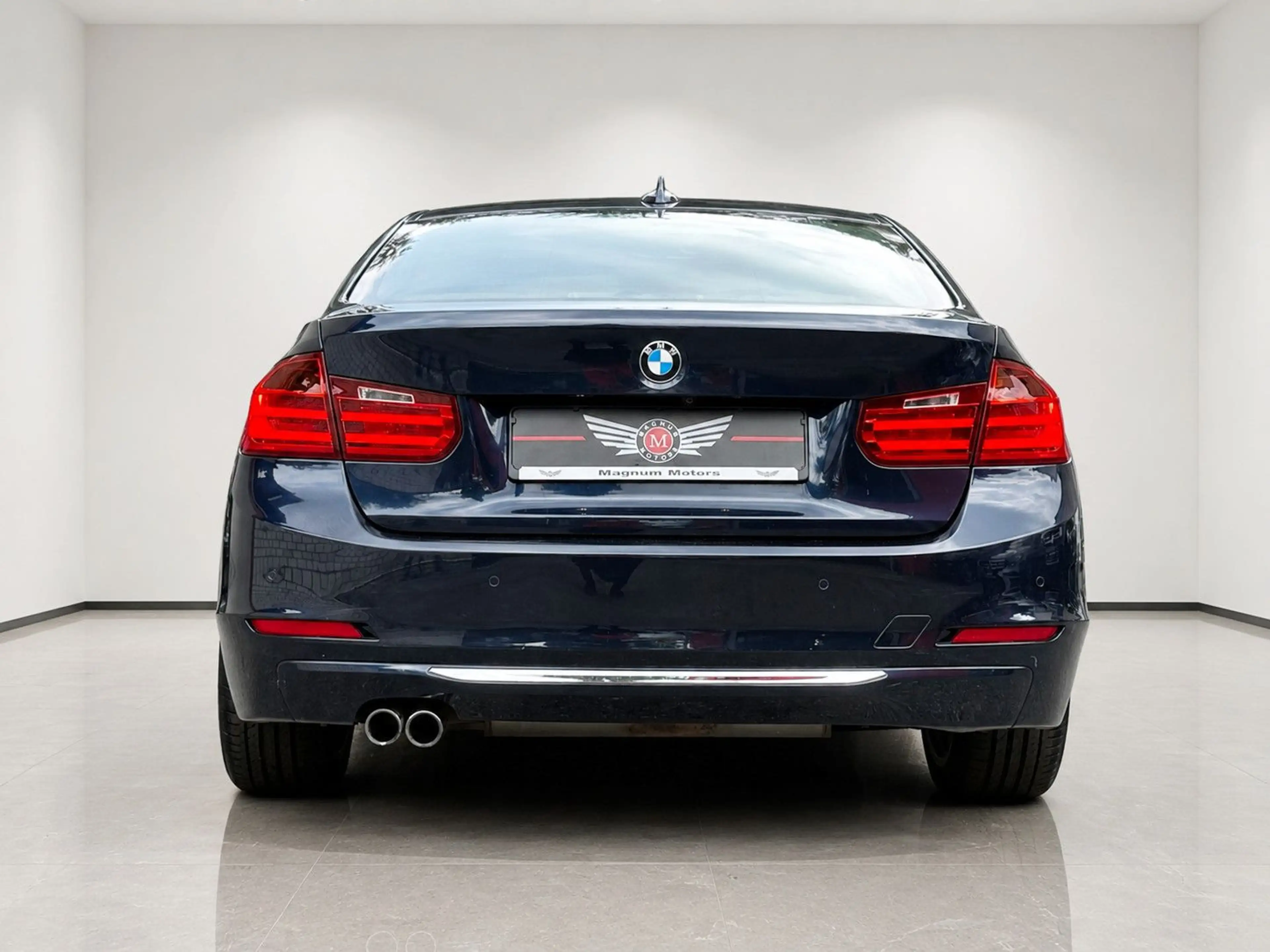 BMW 328 i LUXURY SPORT *Aut.*Leder*R-Cam*Schiebed.* — photo 9