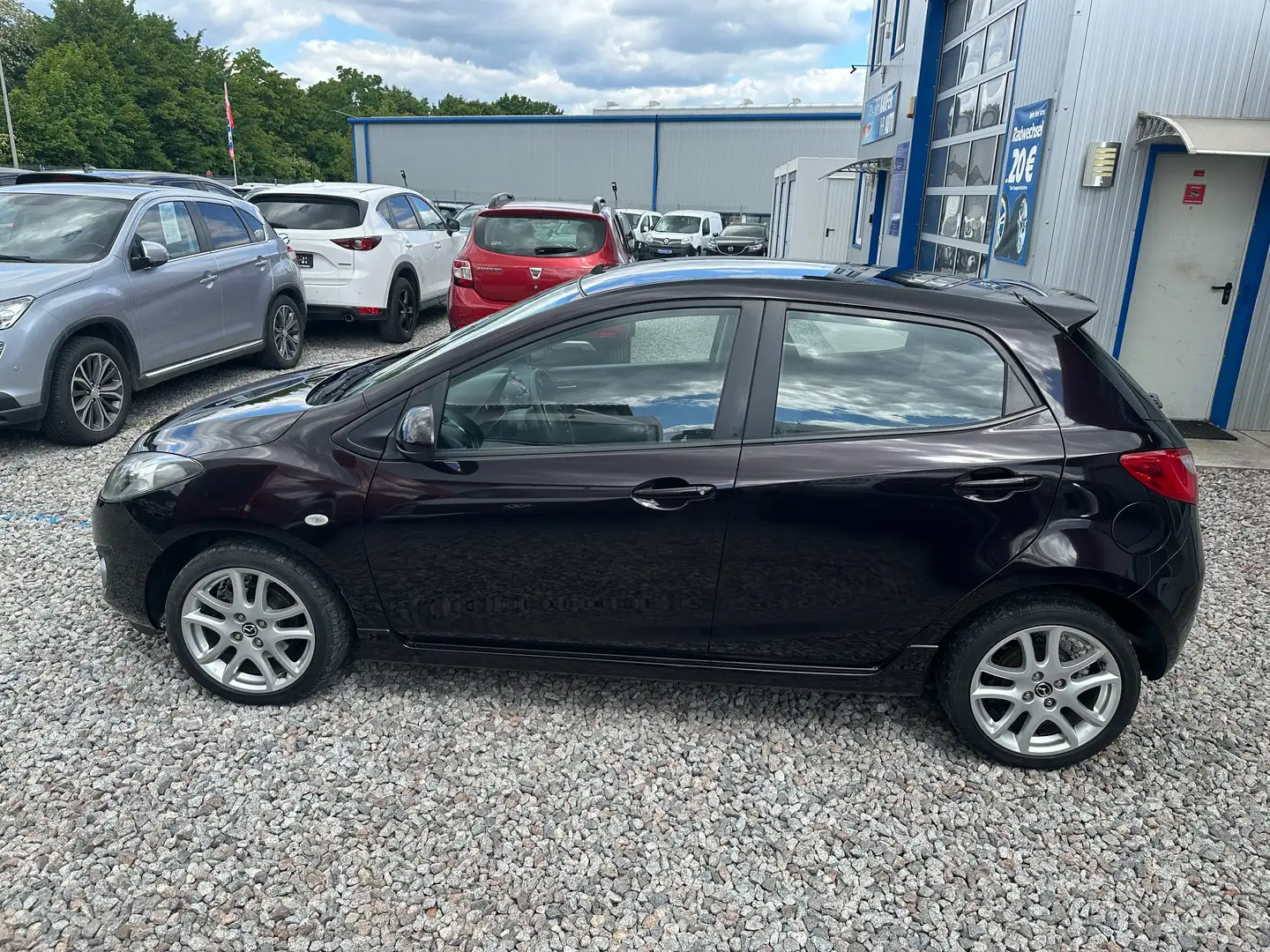 Mazda 2 1.5 Sport-Line KLIMA SITZHEIZUNG Marrone - 2