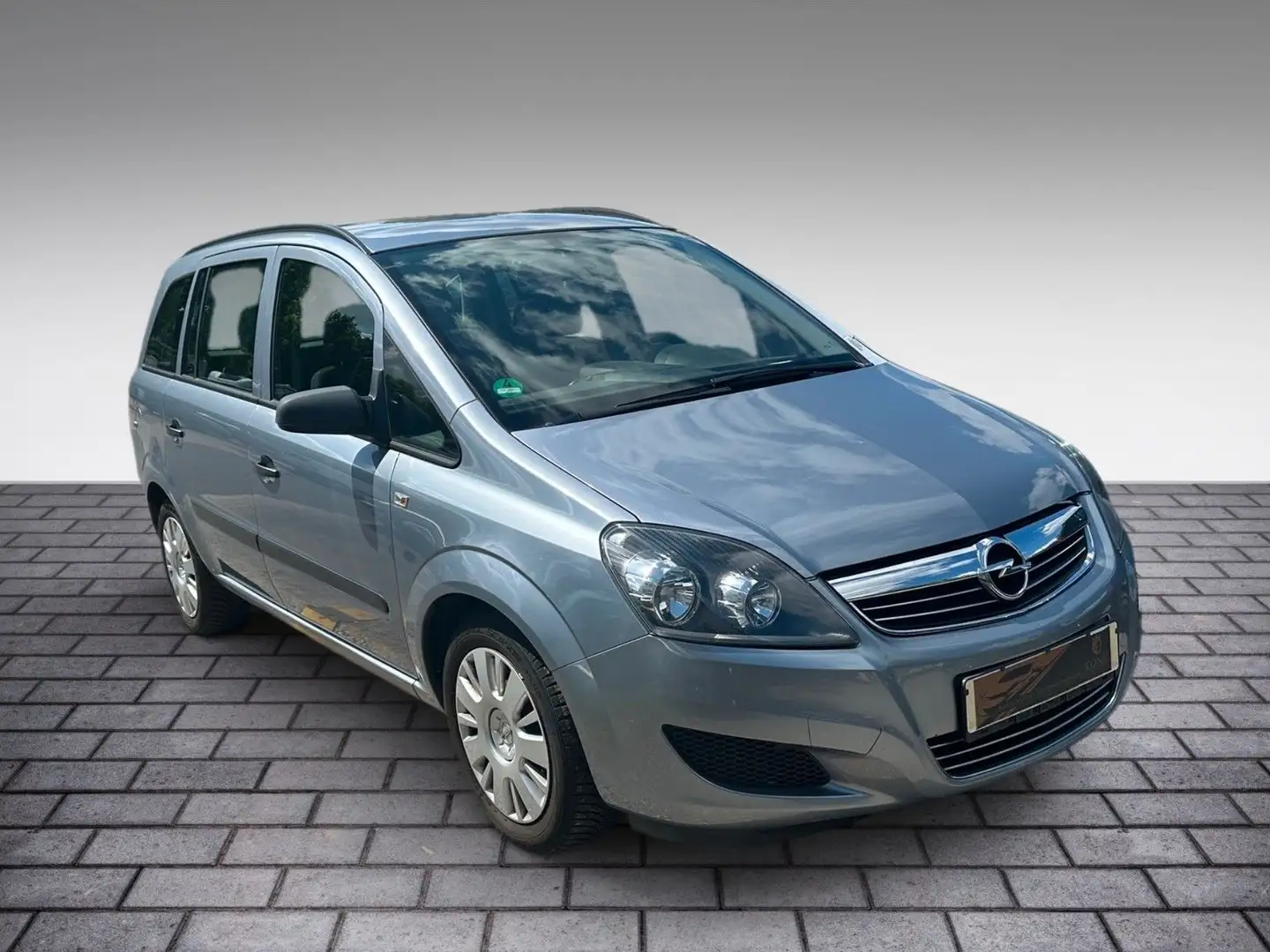 Opel Zafira B Selection "110 Jahre" srebrna - 2