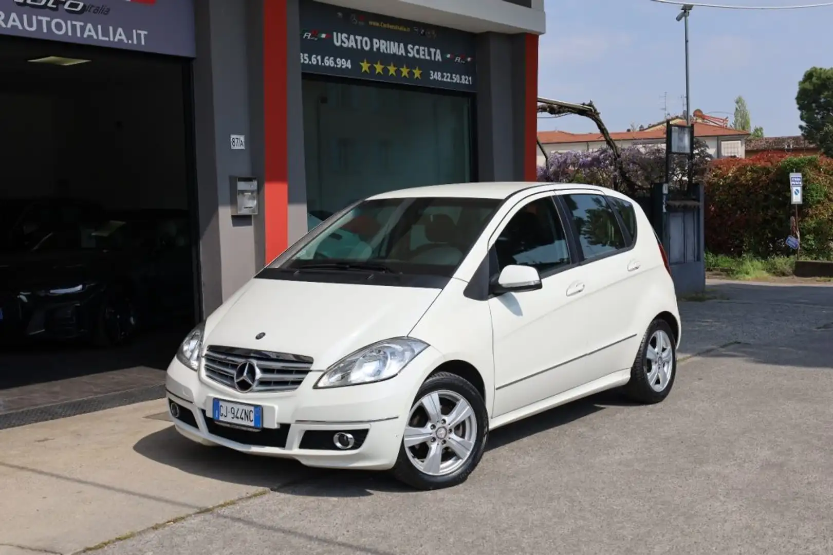 Mercedes-Benz A 180 CDI Avantgarde Navigatore Tel USB Clima Pelle Bianco - 1