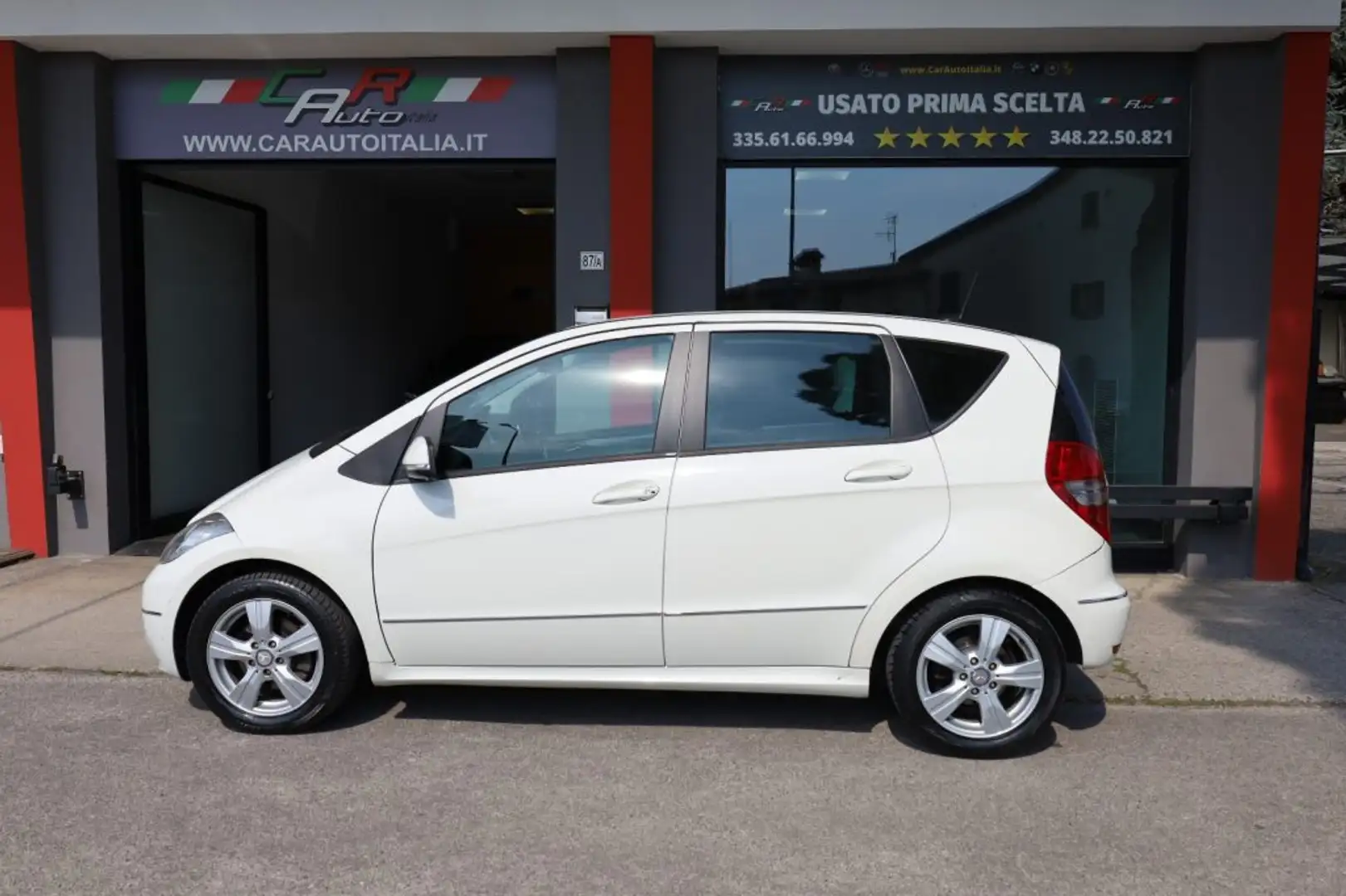 Mercedes-Benz A 180 CDI Avantgarde Navigatore Tel USB Clima Pelle Bianco - 2