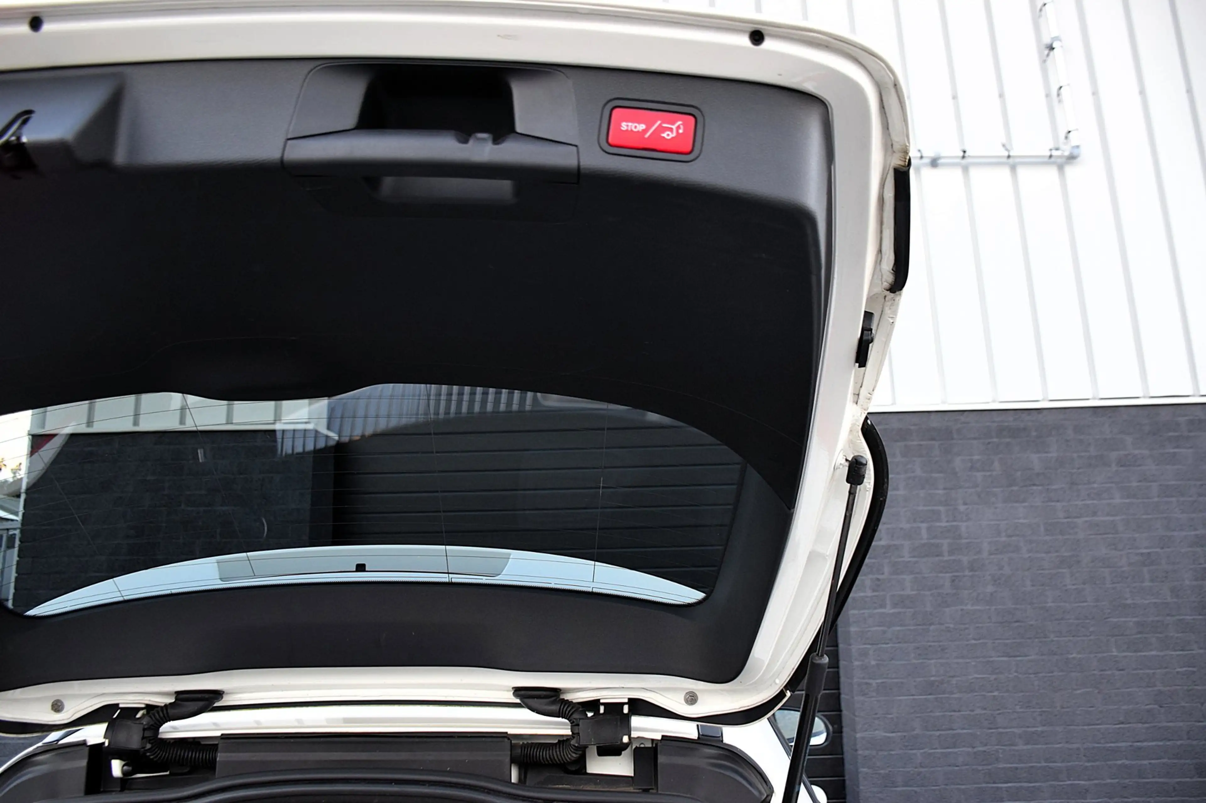 Mercedes-Benz C 180 Estate AMG Pakket*Pano*360Cam*Burmester*Elec stoel — photo 32