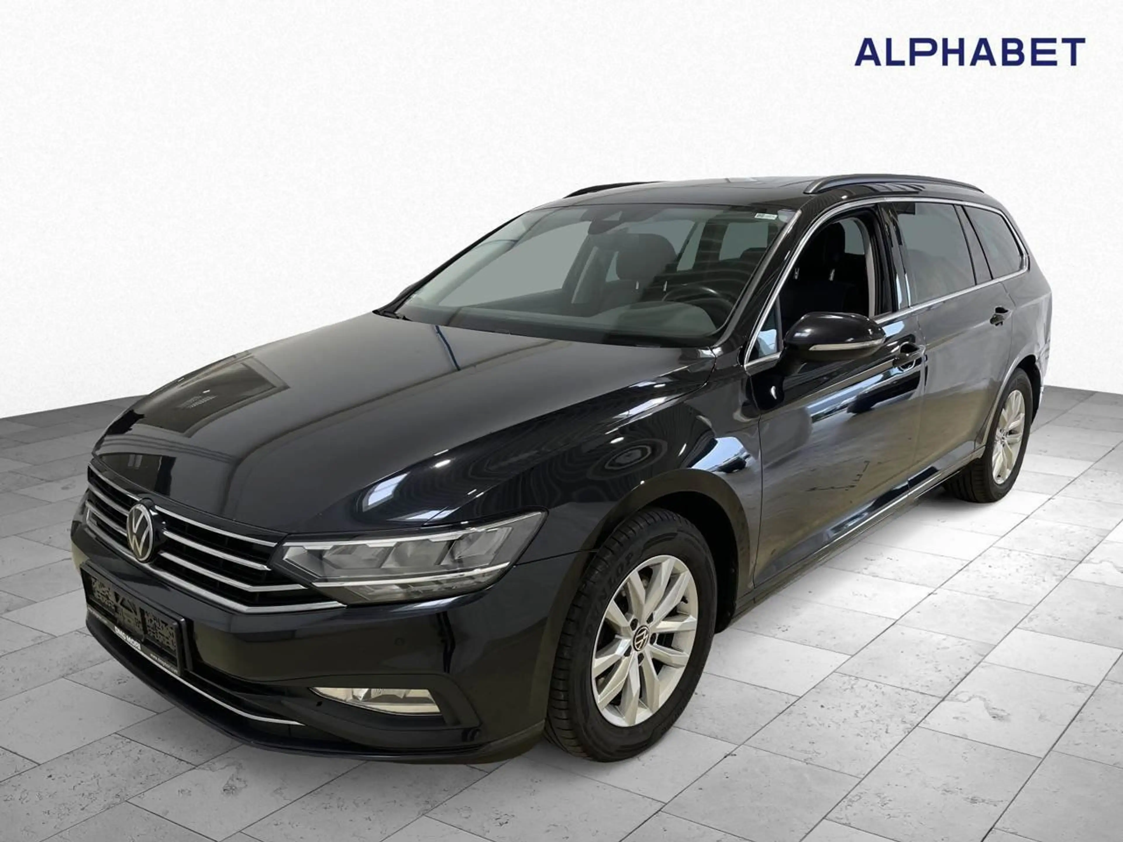 Volkswagen Passat Variant 2.0 TDI BMT Business AHK Pano ACC — photo 2