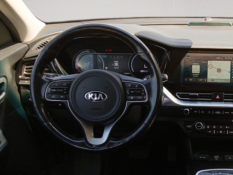 Kia e-Niro Niro EV 64kWh long Range Silber Aut. *unfallfrei* — photo 14