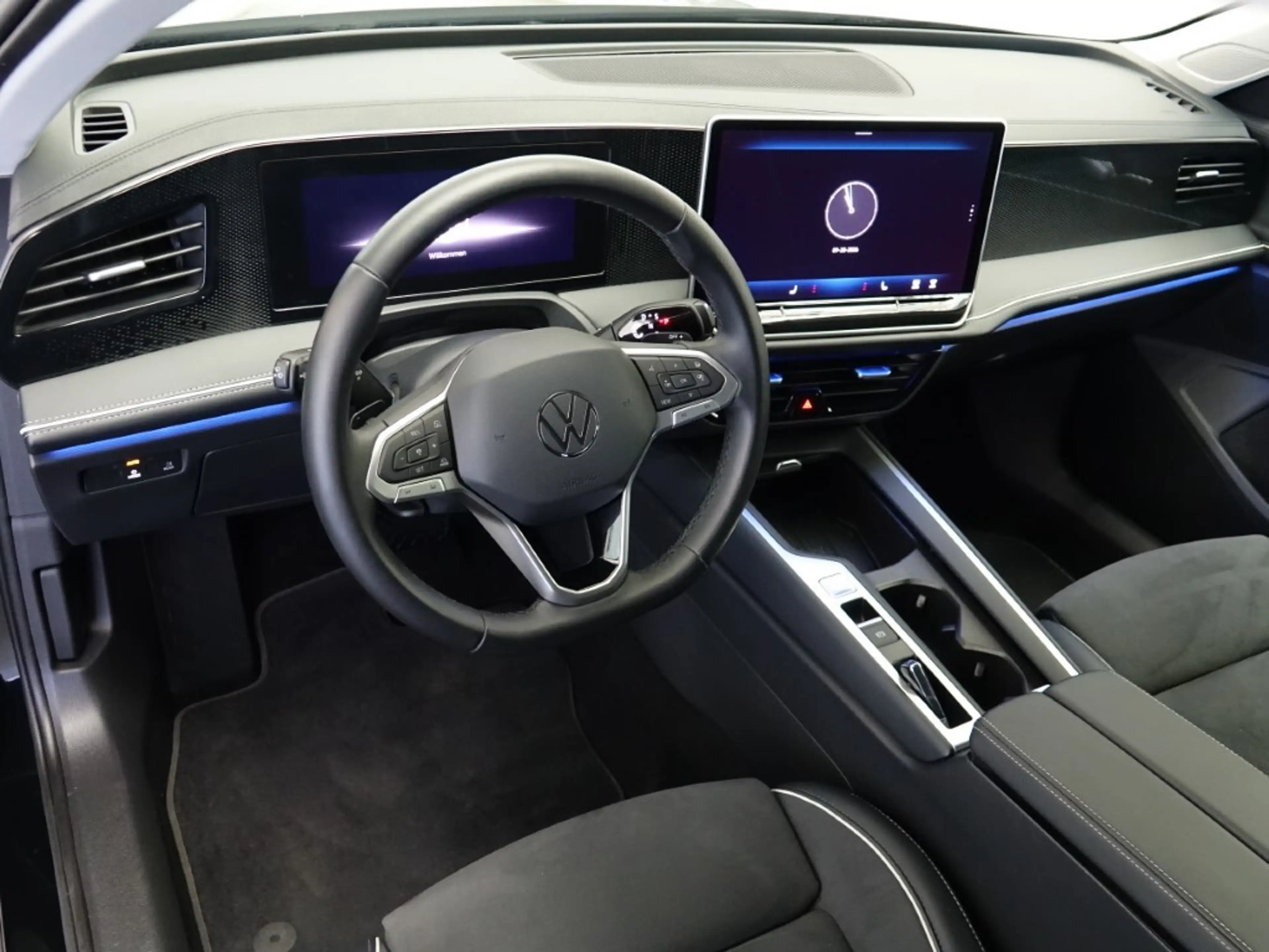 Volkswagen Passat Variant 2.0 TDI SCR Business DSG *ACC, LED, NAVI, RFK, ... — photo 6
