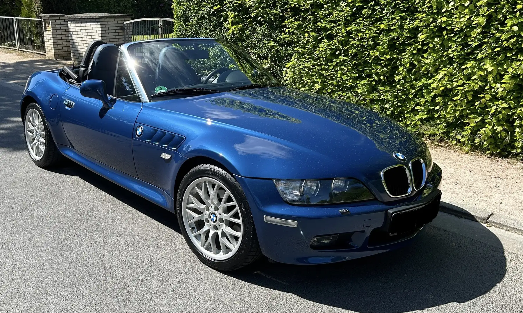 BMW Z3 Z3 roadster 1.9i, M Sport/ Klima/ Leder Blau - 1