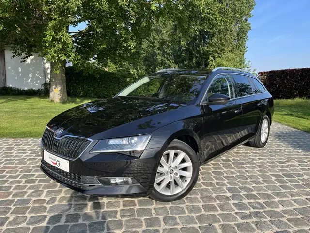 Skoda Superb SW 1.6 CR TDi  DSG/91700km/Led/Carplay/Pdc/Cruise...