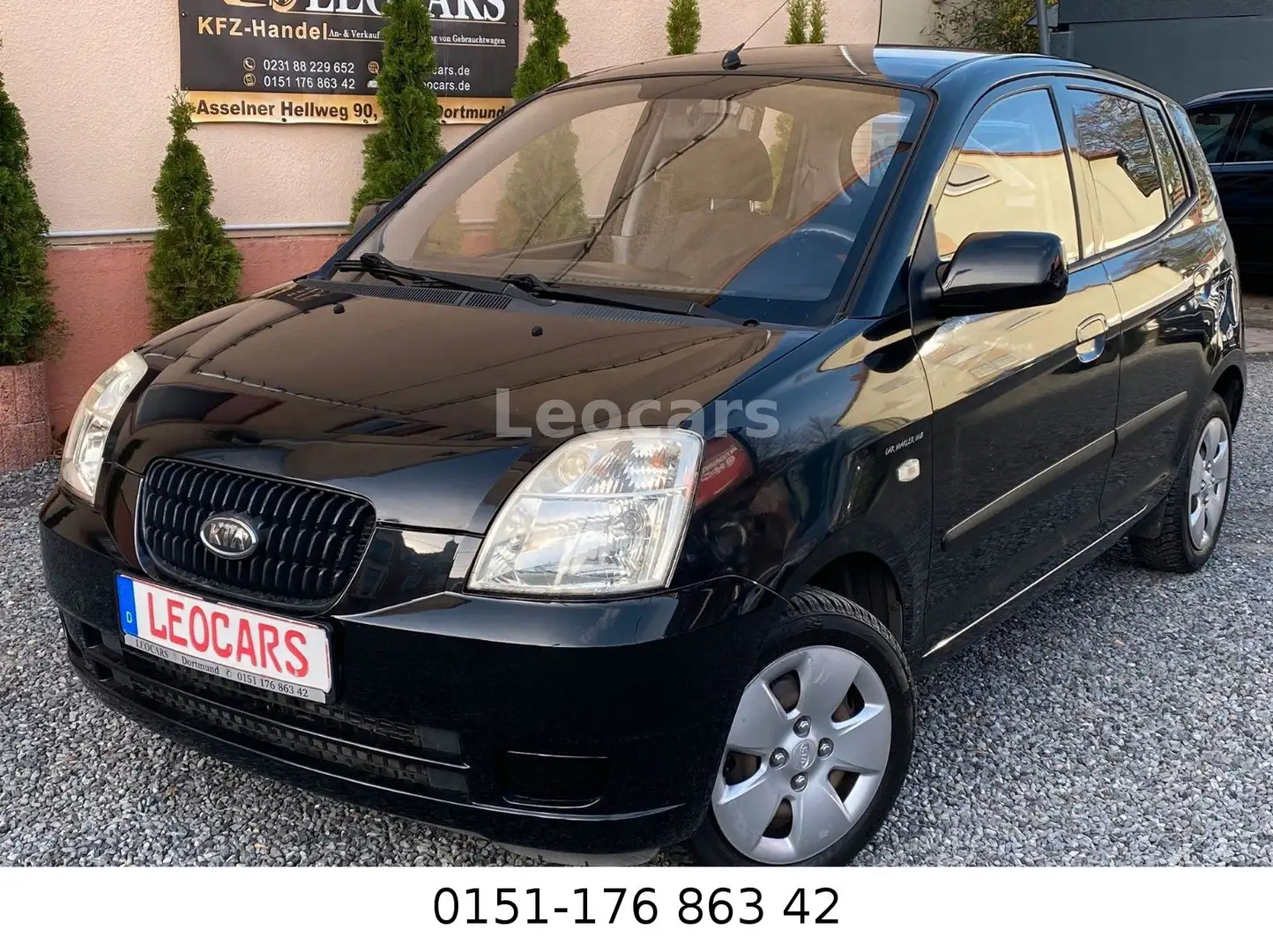 Kia Picanto 1.1 LX Schwarz - 1