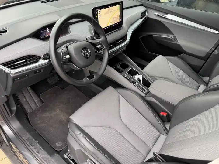 Skoda Enyaq 50 Loft/LED/APP/KAMERA/AMBIENTE/TEMPOMAT/ – Foto 4