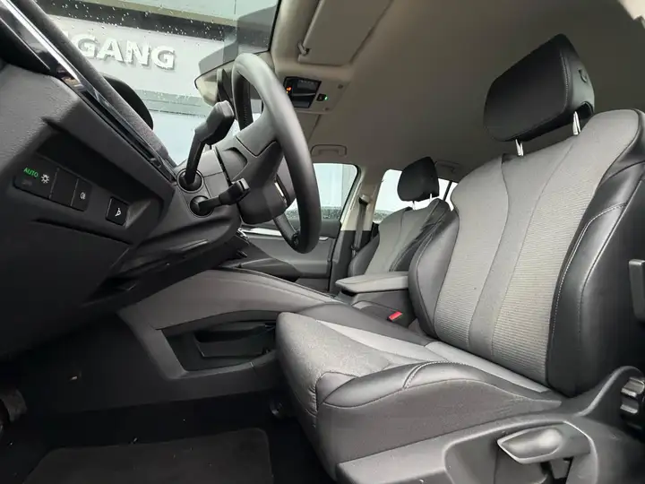 Skoda Enyaq 50 Loft/LED/APP/KAMERA/AMBIENTE/TEMPOMAT/ – Foto 5