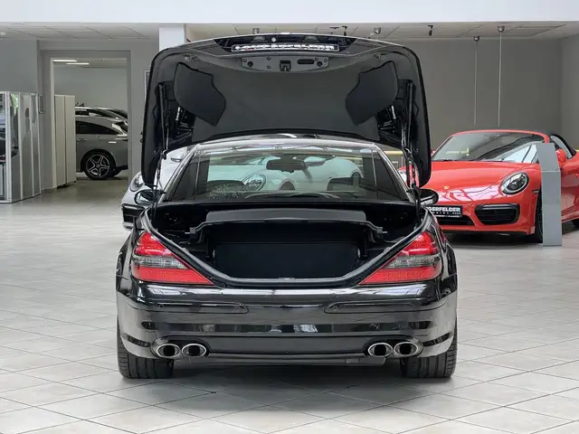 Mercedes-Benz SL view 8