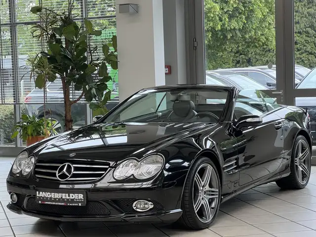 Mercedes-Benz SL view 12