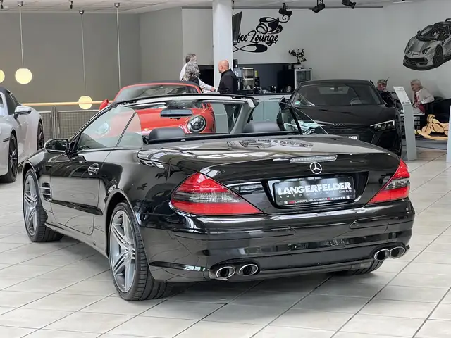 Mercedes-Benz SL view 10