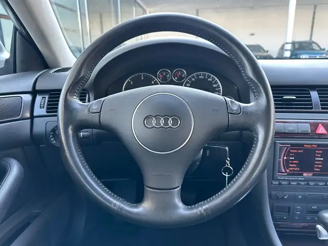 Audi A6 view 19