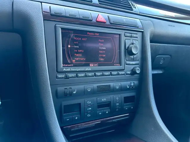 Audi A6 view 20