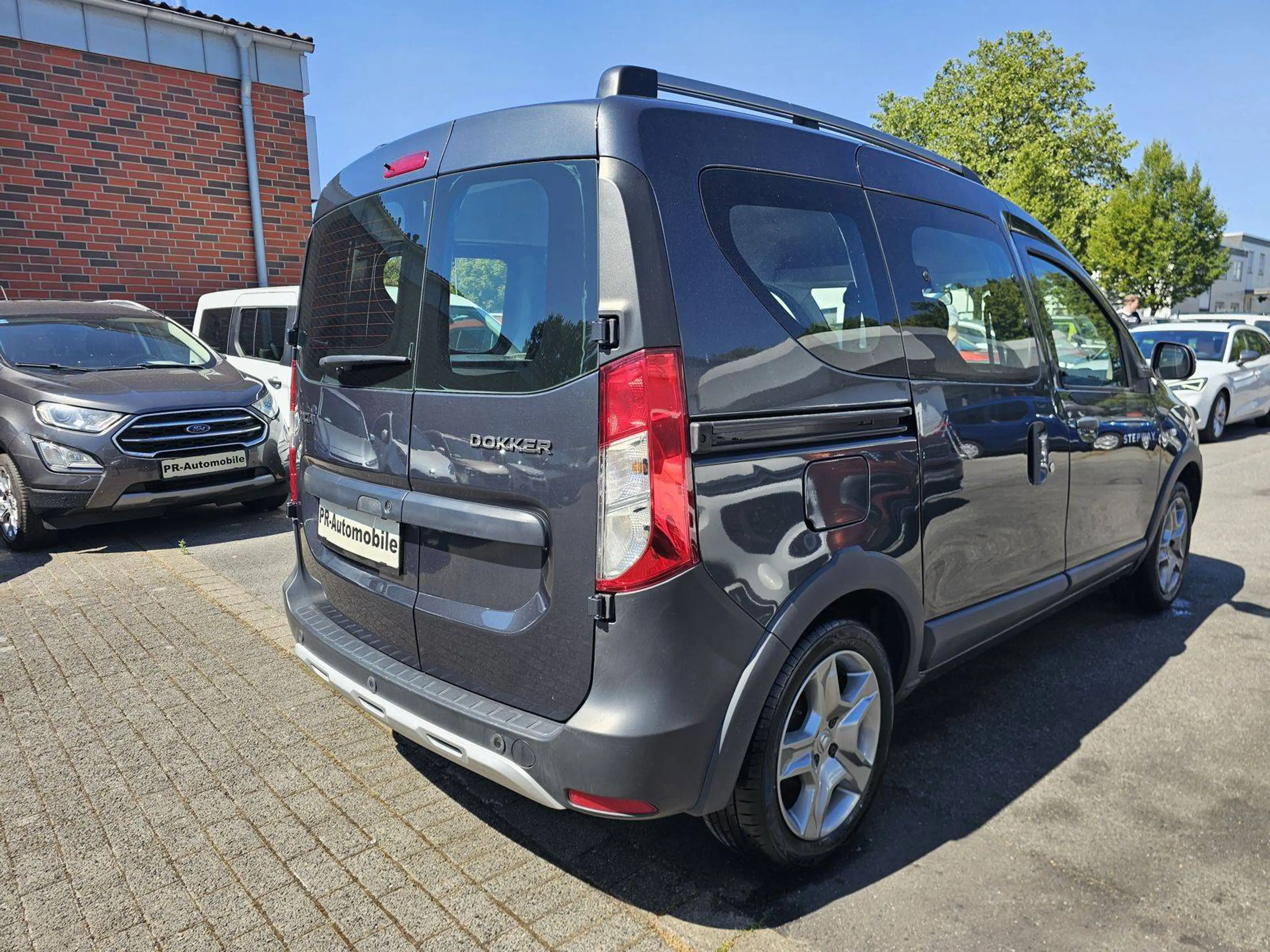 Dacia Dokker Dokker TCe 130 GPF Stepway Plus Navi+Cam — photo 14
