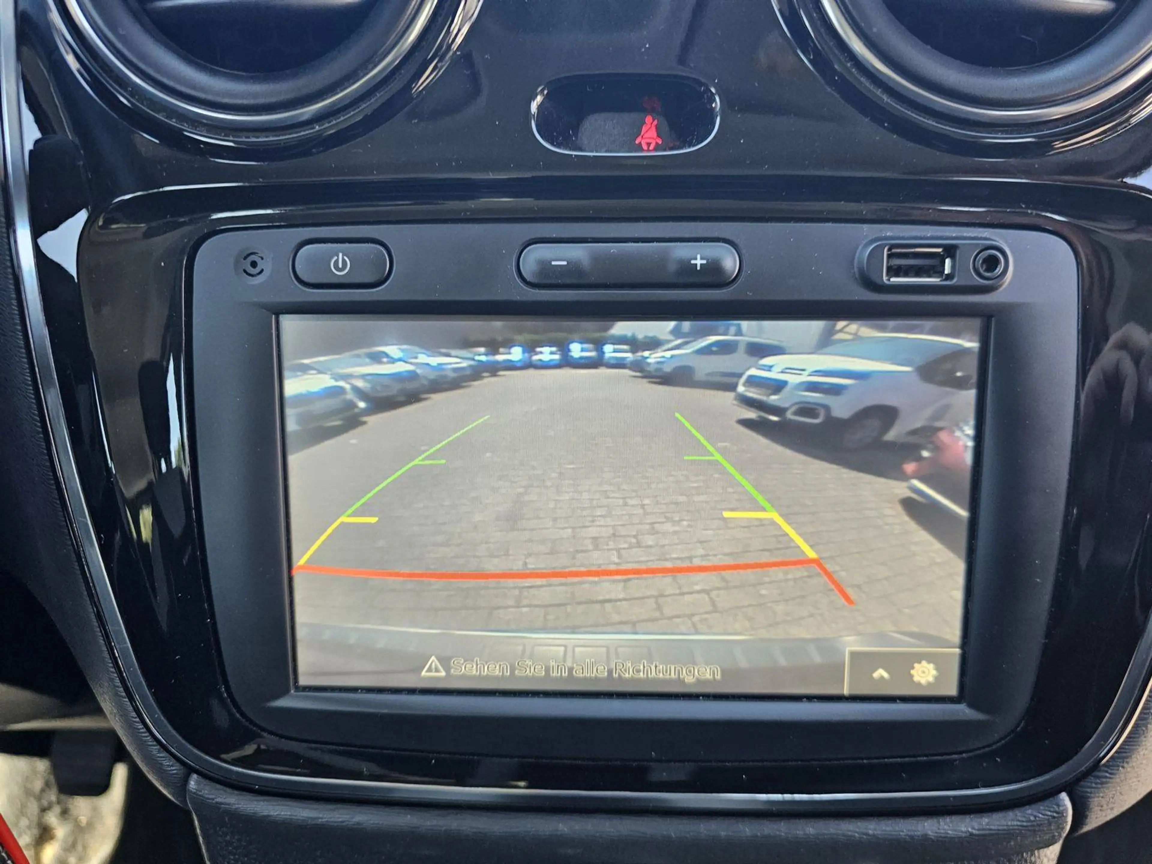 Dacia Dokker Dokker TCe 130 GPF Stepway Plus Navi+Cam — photo 6