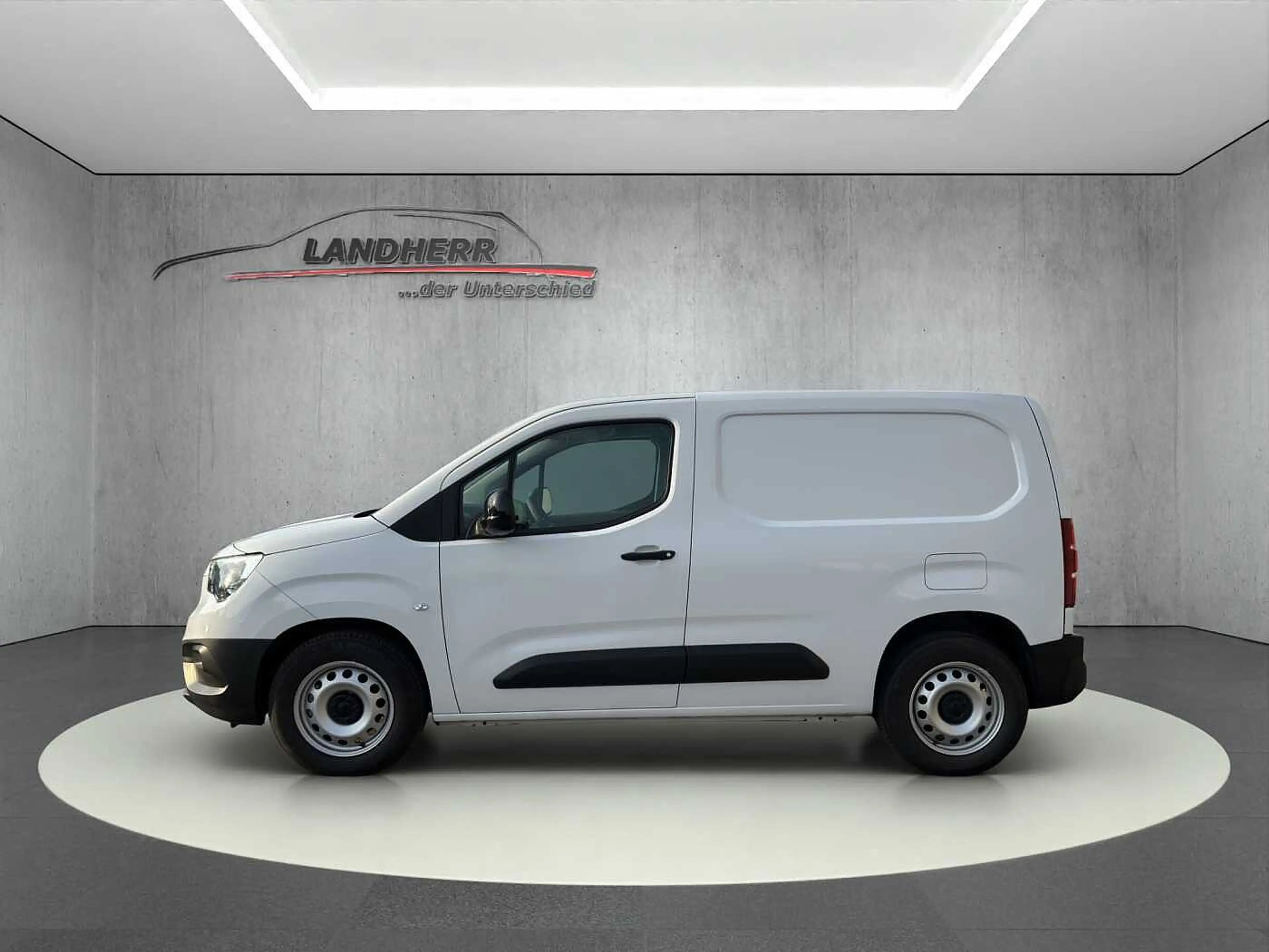 Opel Combo-e Combo Cargo-e Edition //Navi/Kamera/PDC/Sitzheizun — photo 2