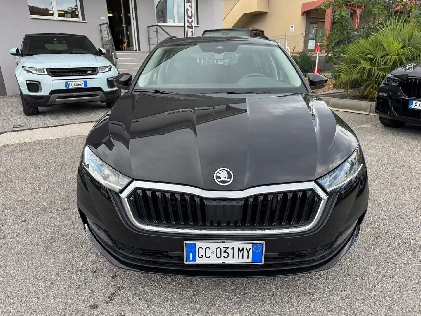 Skoda Octavia iV 1.4 TSI Plug-In Hybrid DSG Wagon Executive Nero - 2