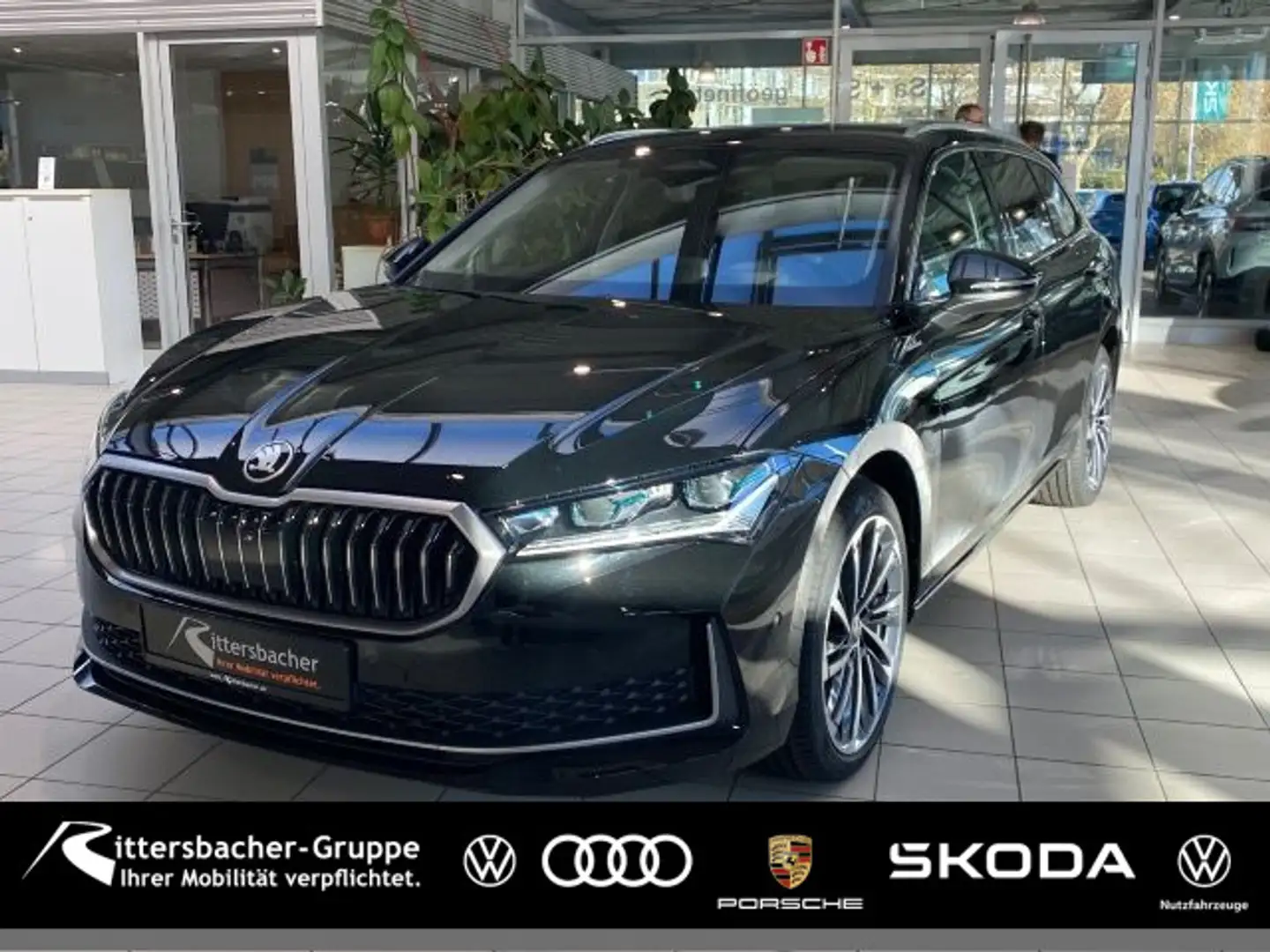Skoda Superb Combi L&K 2,0 TDI 142 kW 7-Gang-DSG 4x4 S Schwarz - 1