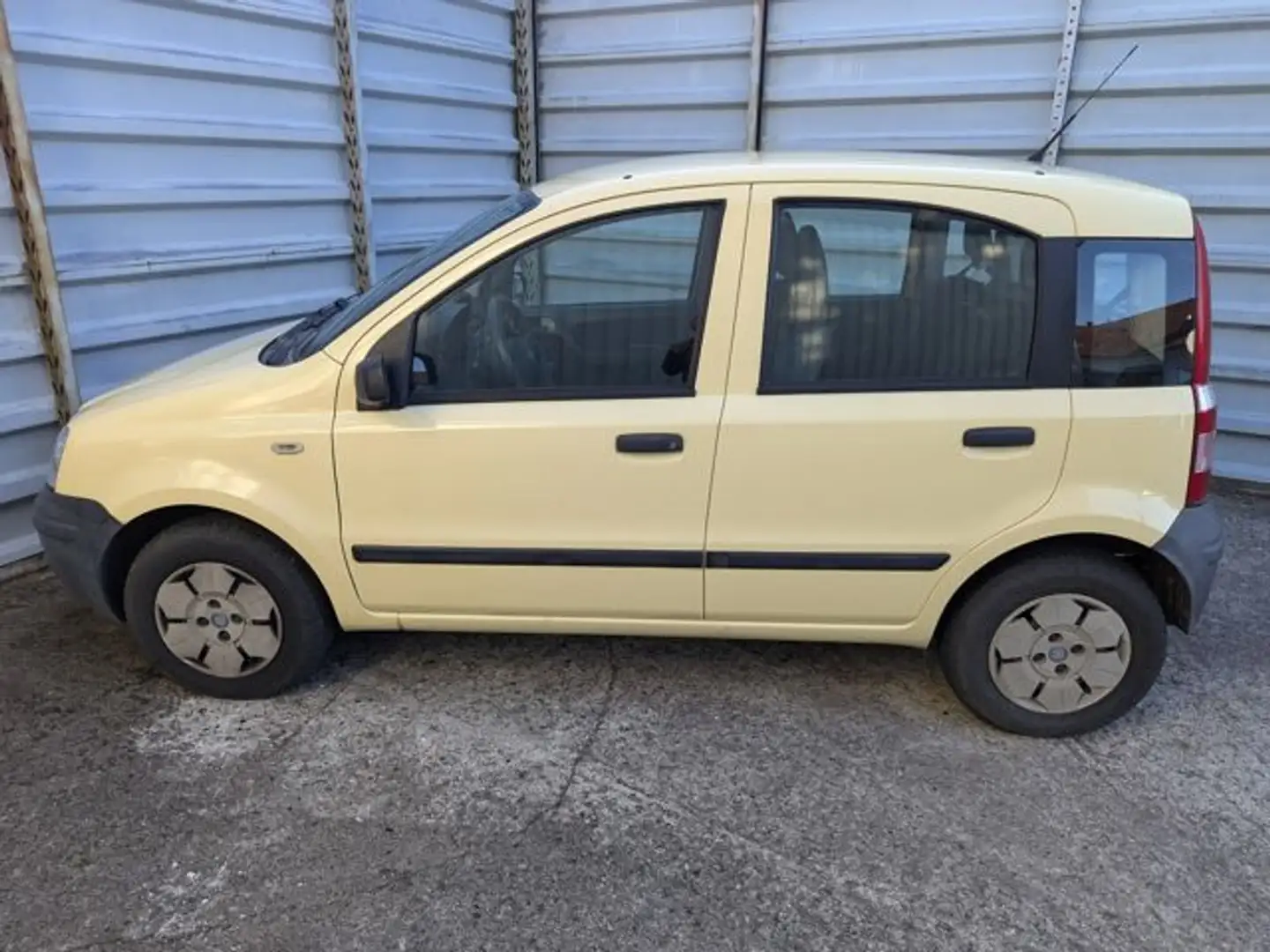 Fiat Panda 1.1 8V Active*1 Hand*Tüv:01/2027* Gelb - 2