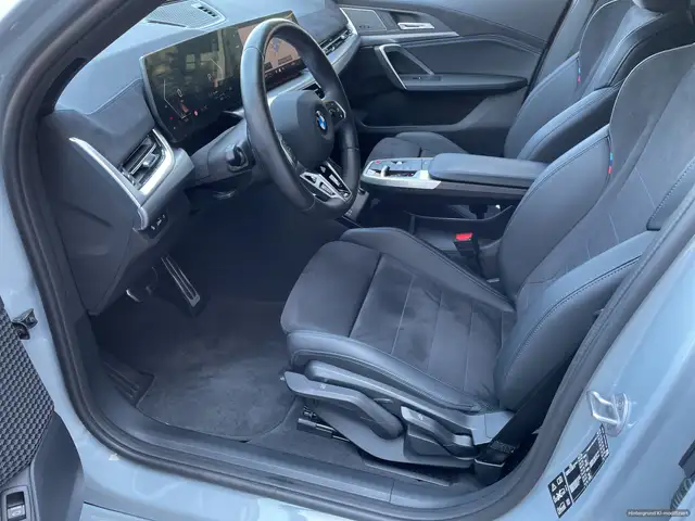 BMW X2 view 10