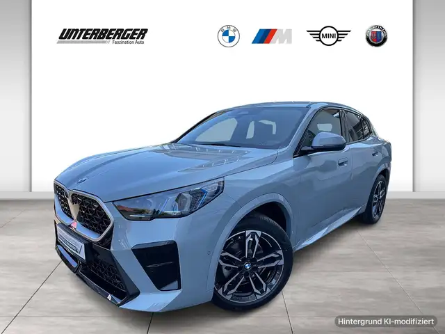 BMW X2 main image